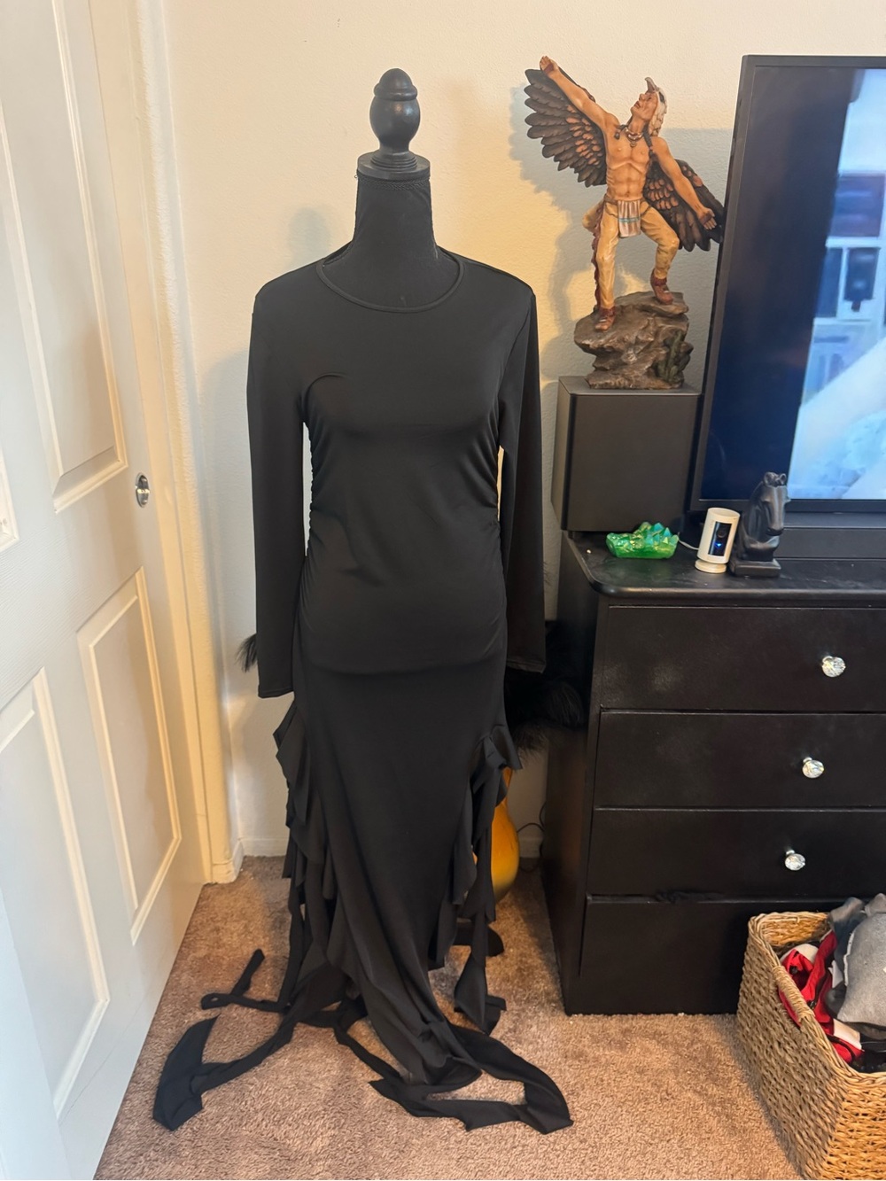Black Long Sleeve Ruffle Hem Maxi Dress
